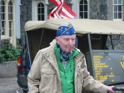 US veteran visits Tavistock Museum (2)